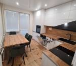 3-izb. - kompletná veľmi pekná rekonštrukcia, 